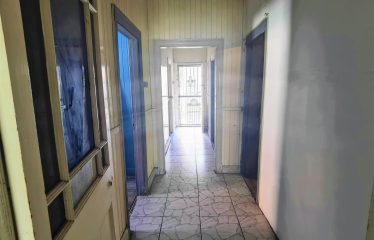 5 Bedroom House with 2 Bedroom Flatlet for Sale in Glenlily