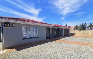 3 Bedroom Family Home for Sale in Cravenby