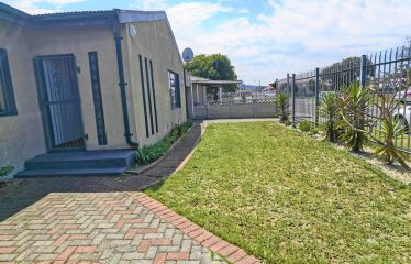 Spacious 3 Bedroom Family Home for Sale in Ruyterwacht