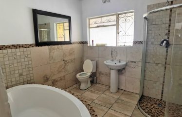 Spacious 4 Bedroom House for Sale in Richmond Estate