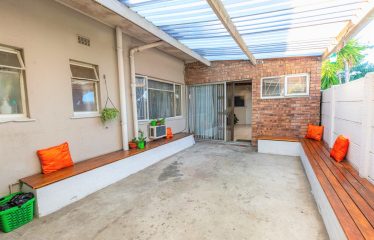 Spacious 8 Bedroom Dual living House for Sale in Goodwood