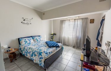 Spacious 8 Bedroom Dual living House for Sale in Goodwood