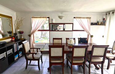 3 Bedroom 2 Bathroom Townhouse for Sale in Glenwood, Goodwood