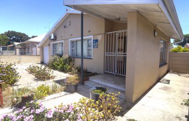 Spacious 4 Bedroom 2 Bathroom House with Flatlet Potential for Sale in Goodwood